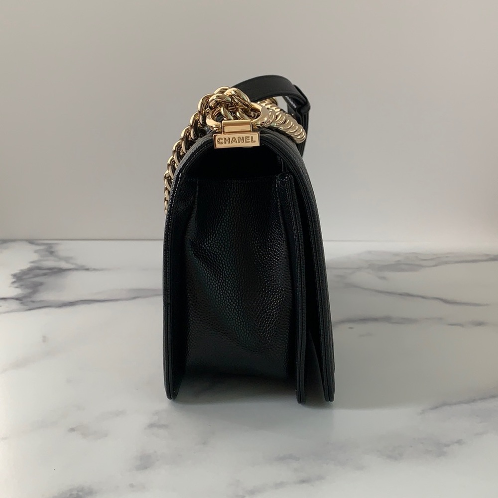 Chanel Chevron Boy Bag - Picture 2 of 10